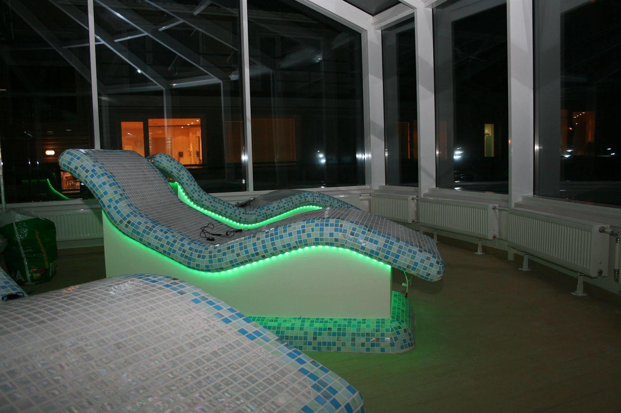 Fra Mare Thalasso Spa ฮัปซาลู ภายนอก รูปภาพ