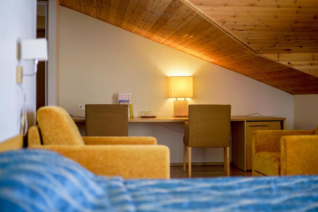 Fra Mare Thalasso Spa ฮัปซาลู ภายนอก รูปภาพ